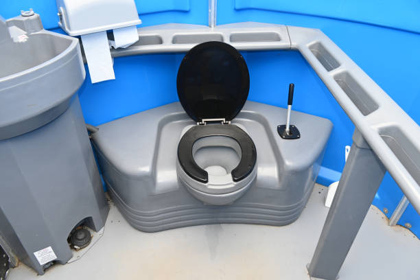 Best Porta potty delivery and setup  in Shanor Northvue, PA